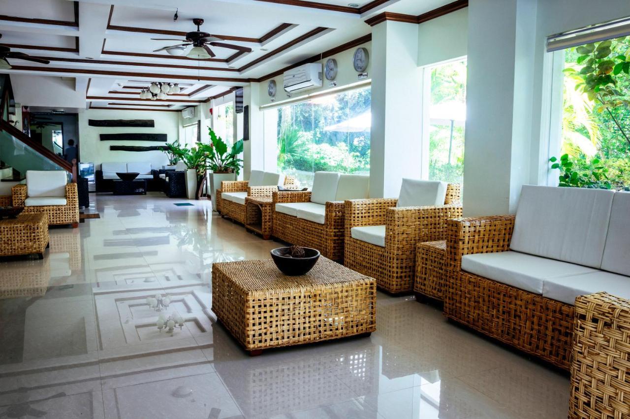 Ipil Suites Puerto Princesa Esterno foto